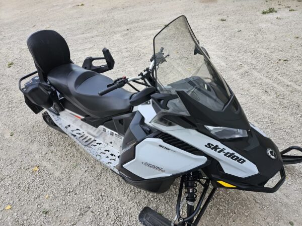 2022 Ski Doo GrandTouring 900 Ace