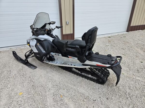 2022 Ski Doo GrandTouring 900 Ace - Image 3