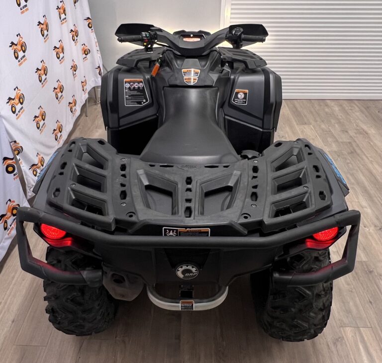 2020 CAN-AM Outlander 1000. P1113 BLACK